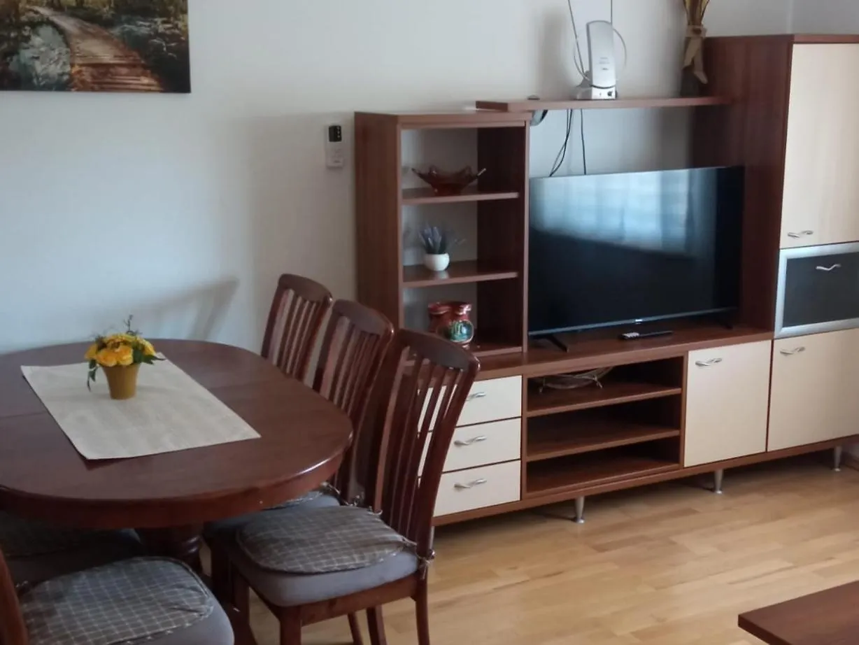 Apartment Plitvice Starigrad Paklenica